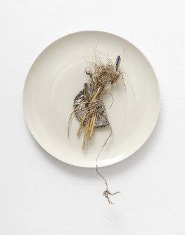 Ohne Titel (Canned Food for Thought) © Sebastian Gräfe