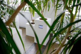 Having a Good Time with Friends - Installationsansicht © Sebastian Gräfe