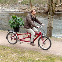 Having a Good Time with Friends -Fahrradausflug © Sebastian Gräfe